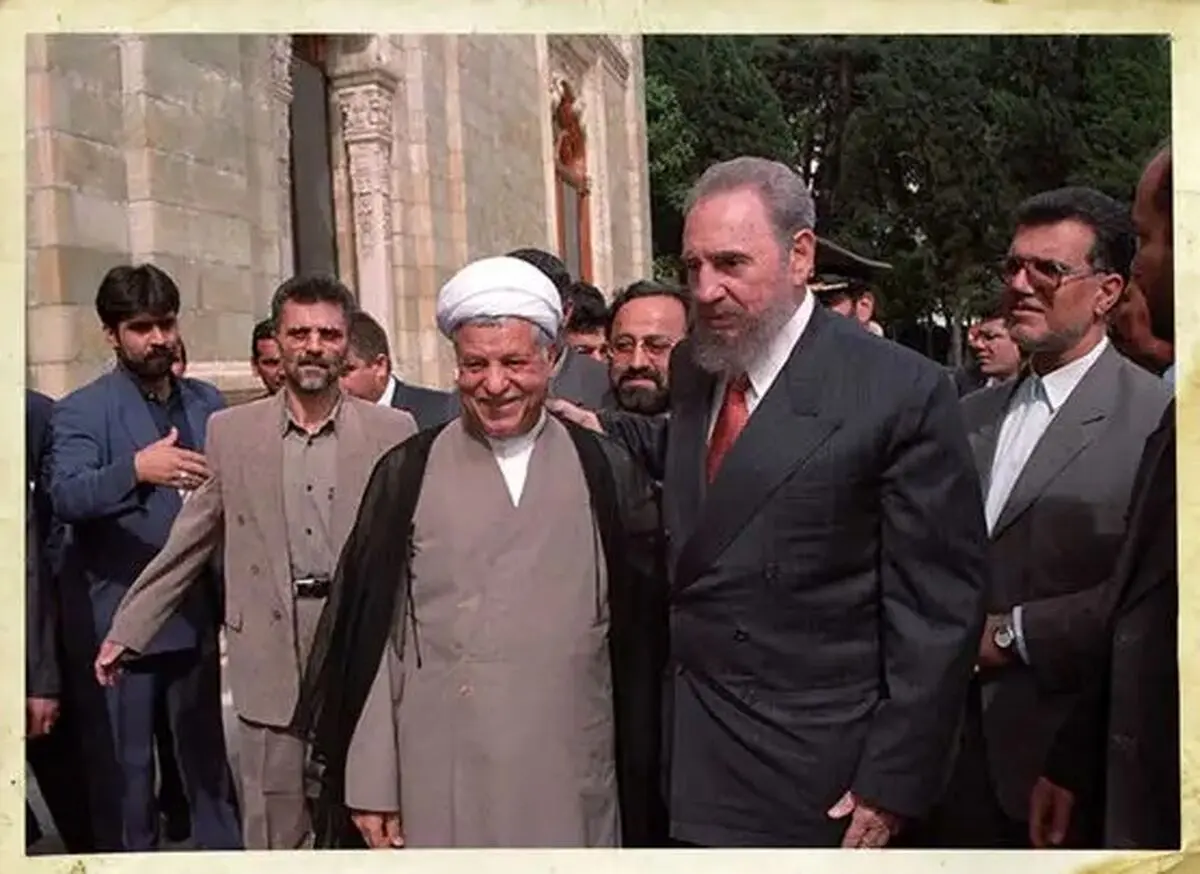 چرا علی شمخانی نامزد انتخابات شد؟/ روایتی از دیدار با فیدل کاسترو

