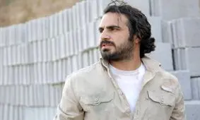 سفر در زمان؛ «محمدرضا» سریال بیگانگان در جشن تولد 31 سالگی اش؛ سال 99 