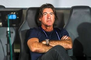 معادلات ادامه همکاری یا اخراج ساپینتو از استقلال