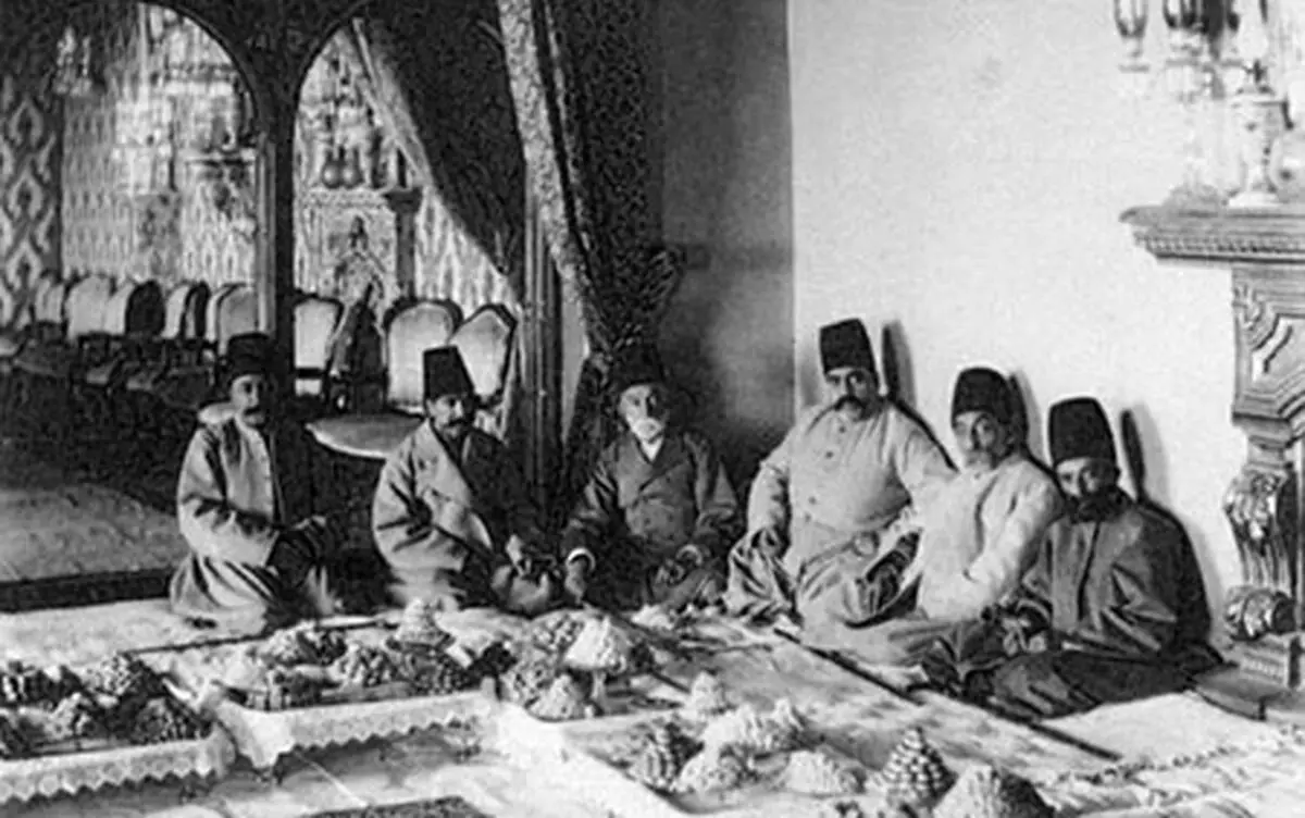 سفر در زمان؛ غذا خوردن مسافران ایرانی در بیابان؛ 130 سال قبل