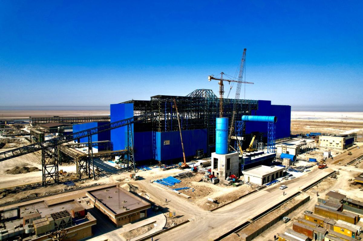 فولاد شادگان نیروگاه ۳۶۰ مگاواتی احداث می کند/ پیشرفت بیش از ۸۵ درصدی فاز یک فولادسازی