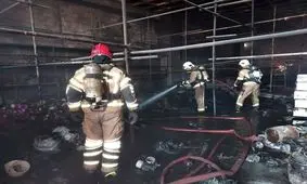 ساختمان در حال ساخت غرب تهران طعمه حریق شد