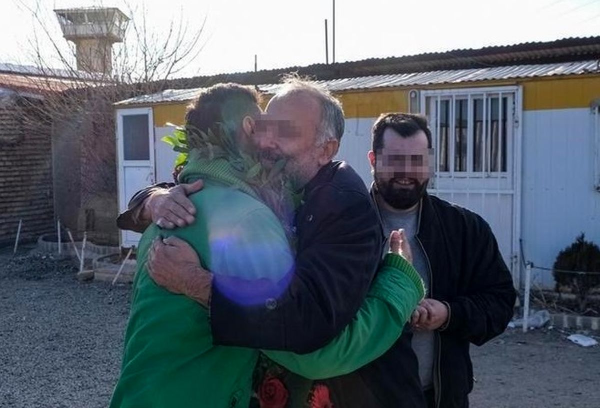 جزئیات عفو رهبر انقلاب به مناسبت اعیاد قربان و غدیر/ معاون قضایی قوه قضاییه: ۲۹ نفر از افرادی که در این دوره مشمول عفو شدهاند، مجازات قطعی آنها اعدام بود