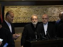 لاریجانی: من مسئول امنیت ملی کشور هستم و به صراحت می گویم ایران قصدی برای دخالت در لبنان ندارد/ تلاش نکیند موضع رسمی ایران را تغییر دهید/ دولت لبنان با طوایف مختلف مباحثه کند هر نتیجه ای رسید ما هم قبول داریم/ ویدئو