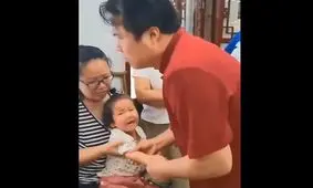 جا انداختن دررفتگی دست به سبک شکسته‌بند های چینی/ ویدئو