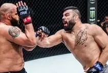 امیر علی اکبری از MMA خداحافظی می‌کند
