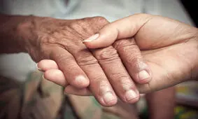 آیا سالمندان هم نیاز به جلسات مشاوره دارند؟