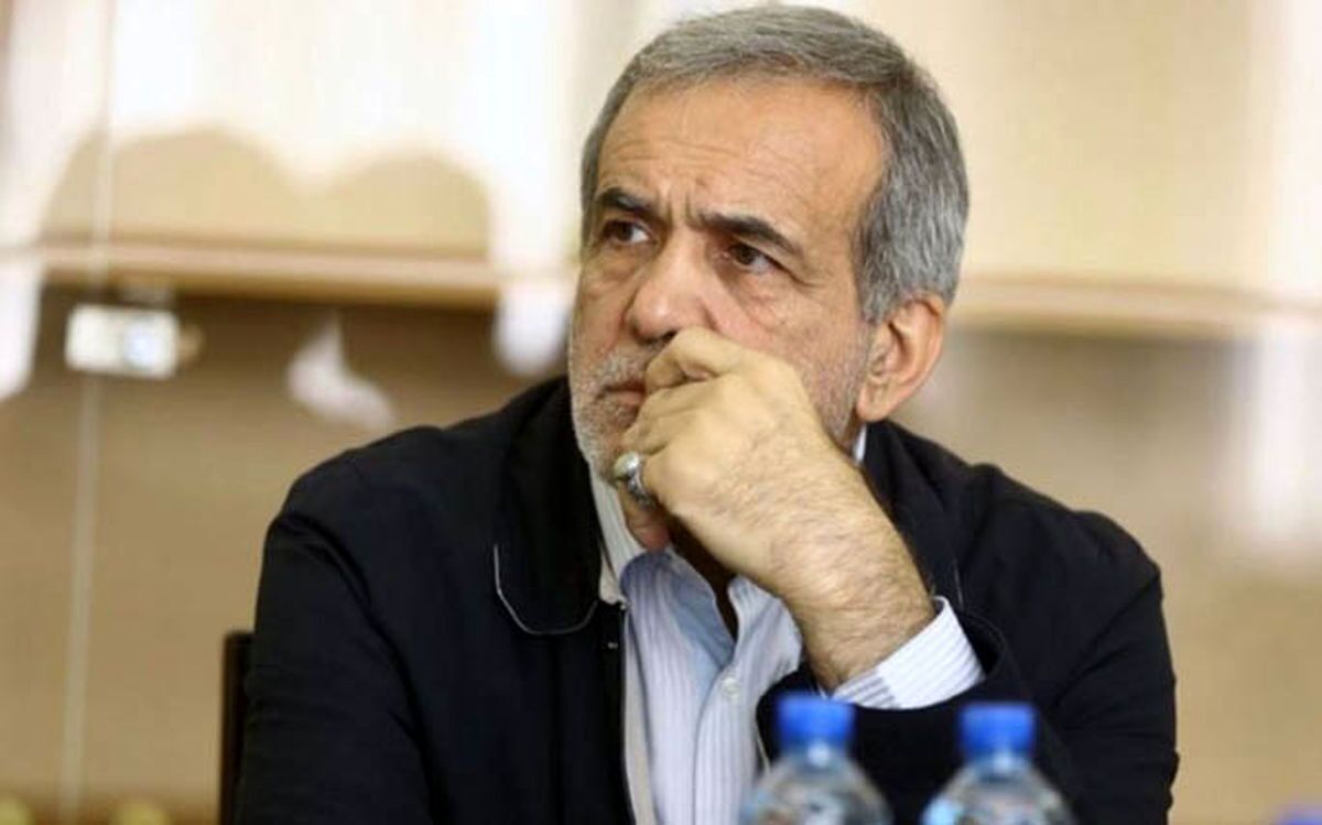 اینکه ما به پوشیدن لباس انسان ها گیر بدهیم و توقع داشته باشیم آن طوری که آنها می خواهند لباس بپوشیم در کجای دین آمده است؟/ بعضی وقتها ممکن است مردم بخاطر لج ما جور دیگری لباس بپوشند؛ ما نباید مردم را سر لج بیاندازیم/ ویدئو
