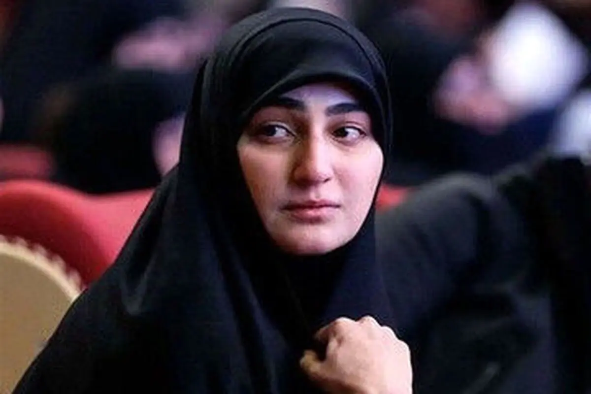 واکنش زینب سلیمانی به حضور رهبر انقلاب در حسینیه امام خمینی 
