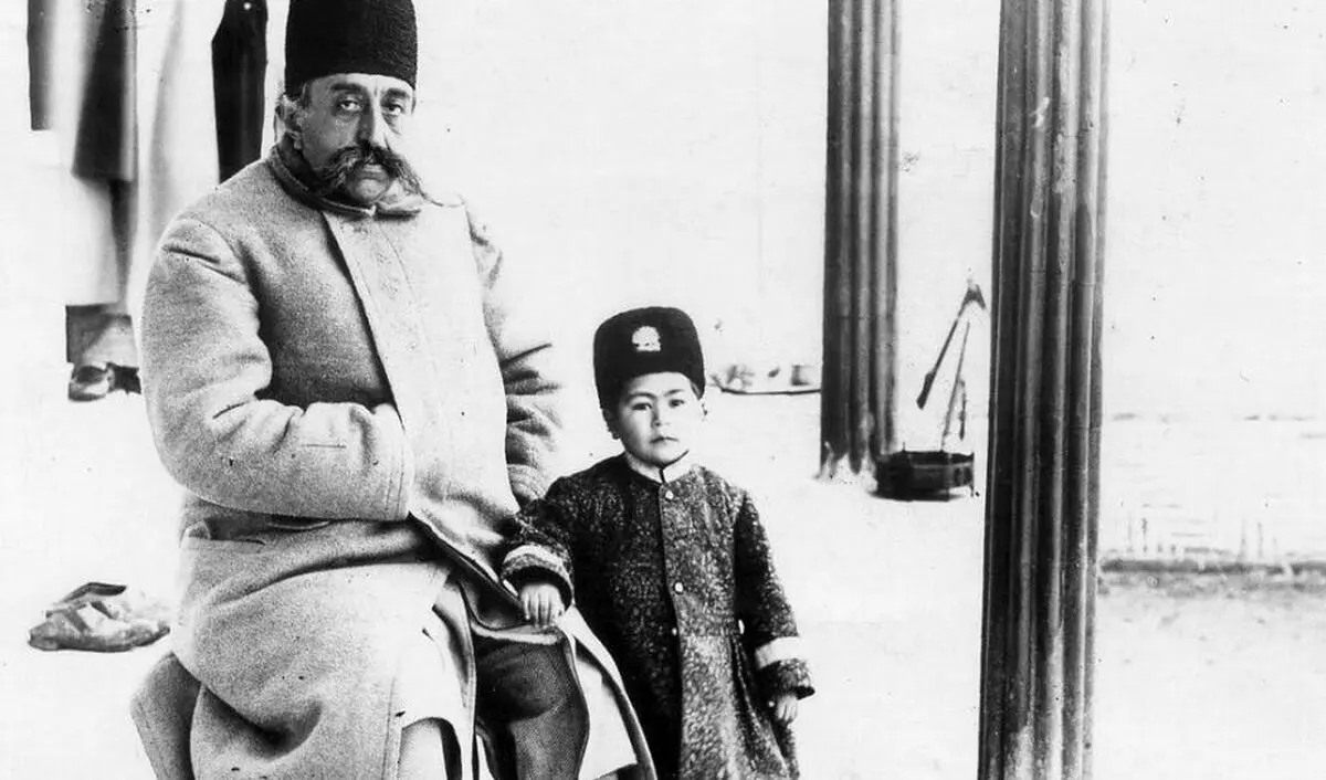 سفر در زمان؛ «مظفرالدین شاه و همراهانش در یک چشمه آب گرم فرانسوی»؛ سال 1281