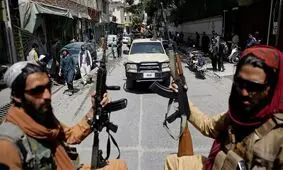 وضعیت رسانه‌ها و زنان افغانستان در یک‌سالگی ظهور طالبان/ فعالیت ۲۱۹ رسانه متوقف شده است