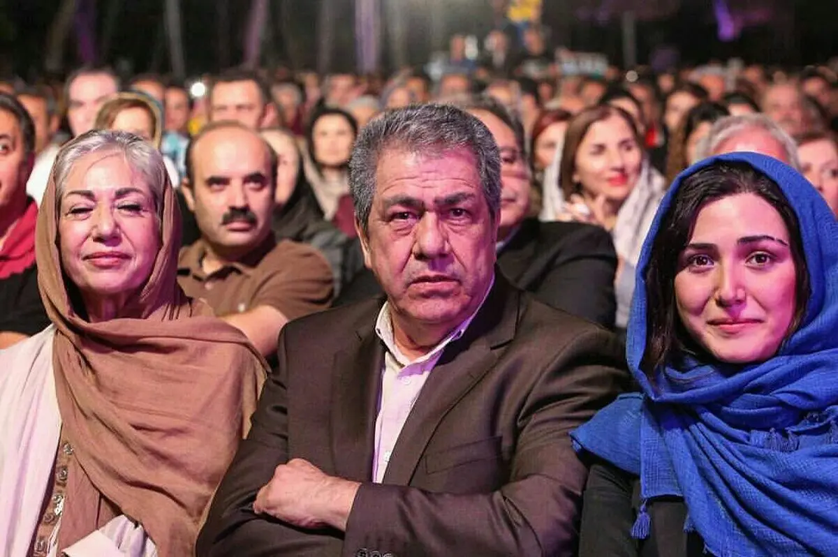  گفتگوی برادر جهانگیر کوثری و عموی باران در محل کمپ تیم ملی فوتبال با خبرفوری