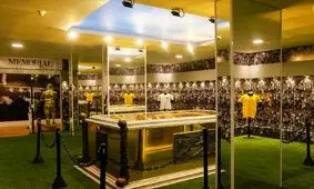 بازگشایی مقبره طلایی پله پادشاه فوتبال/ ویدئو