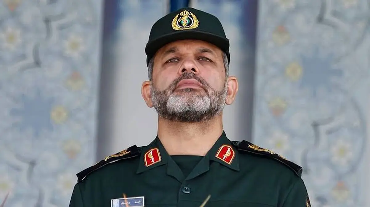 اولین تصویر از سردار احمد وحیدی پس از جنگ

