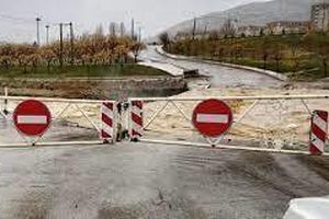با هشدار وقوع سیلاب، مناطق گردشگری فیروزکوه تعطیل شد