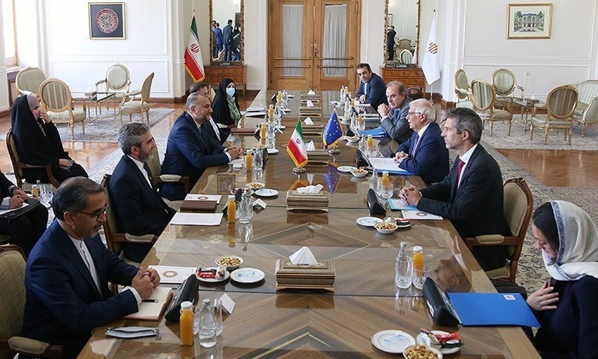 علاوه بر شتاب به مذاکرات برای آزادی شهروندان اتحادیه اروپا در ایران درخواست شد

