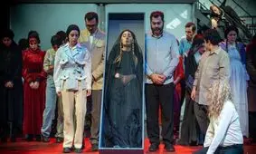 وقتی «طاعون» به خواست مردم به شهر آمد/ کارگردان: بخش خصوصی تیشه بر ریشه تئاتر نزند