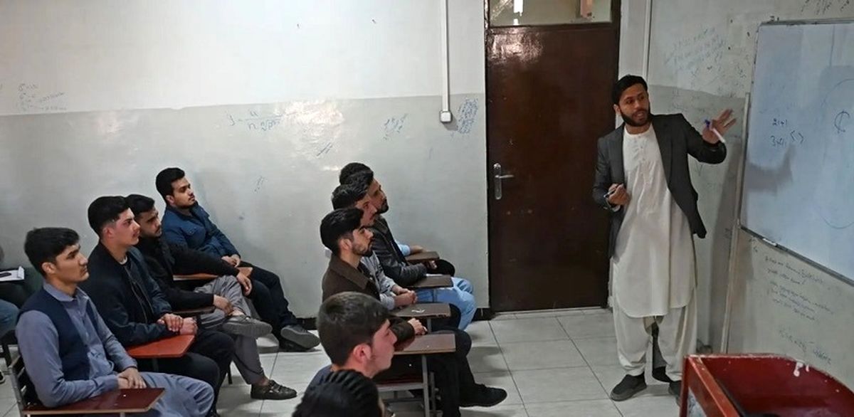 بازگشایی دانشگاه‌های افغانستان فقط برای پسران!/ ویدئو