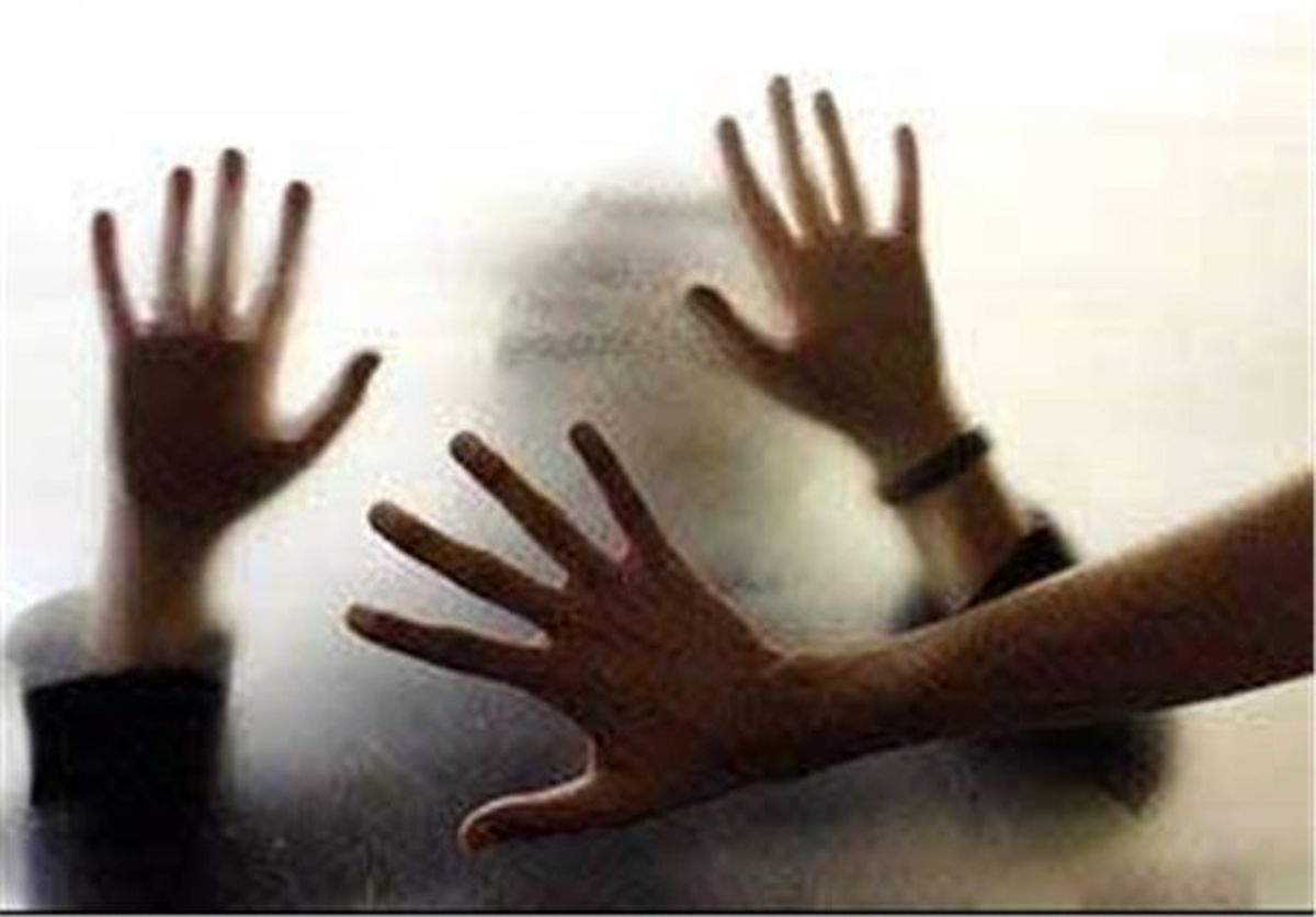 آزار دختر ۱۵ ساله توسط پسر همسایه