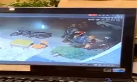 تصویر برخی کاربران فضای مجازی از حضور ۵ خانم برهنه در تجمع اعتراضی در رشت