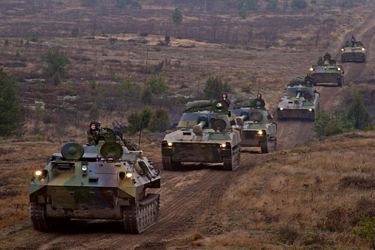 بلاروس، نیروهای نظامی‌ خود را برای حمله به اوکراین آماده می‌کند

