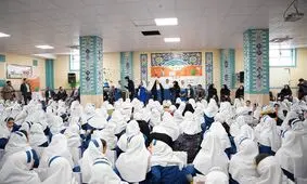 زنگ بیمه در یکی از مدارس زنجان به صدا در آمد