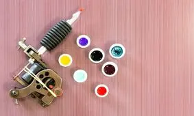 کشف مواد شیمیایی سرطان‌زا در جوهرهای خالکوبی

