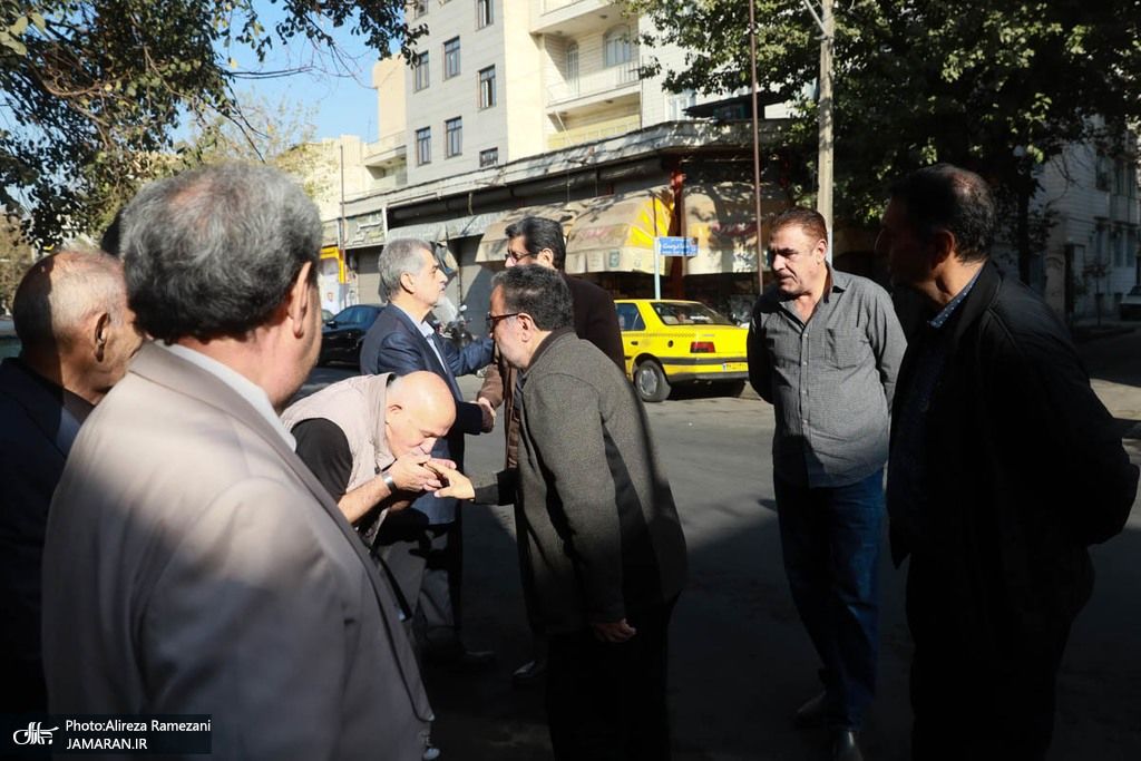 تصاویر: مراسم تشییع برادر سید مصطفی تاجزاده