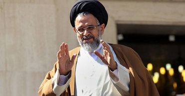 وزیر سابق اطلاعات به دلیل سکته مغزی در بخش آی سی یو بیمارستار بستری شد