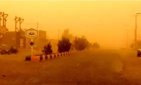 طوفان شهرستان فهرج را تعطیل کرد 