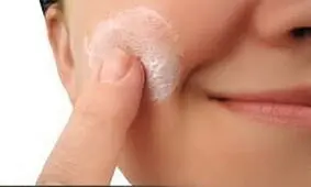 چه شوینده ای برای پوست مناسب است؟