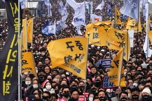 اعتصاب کادر درمان در کره جنوبی؛ دولت پزشکان نظامی را به به بیمارستان ها می‌فرستد