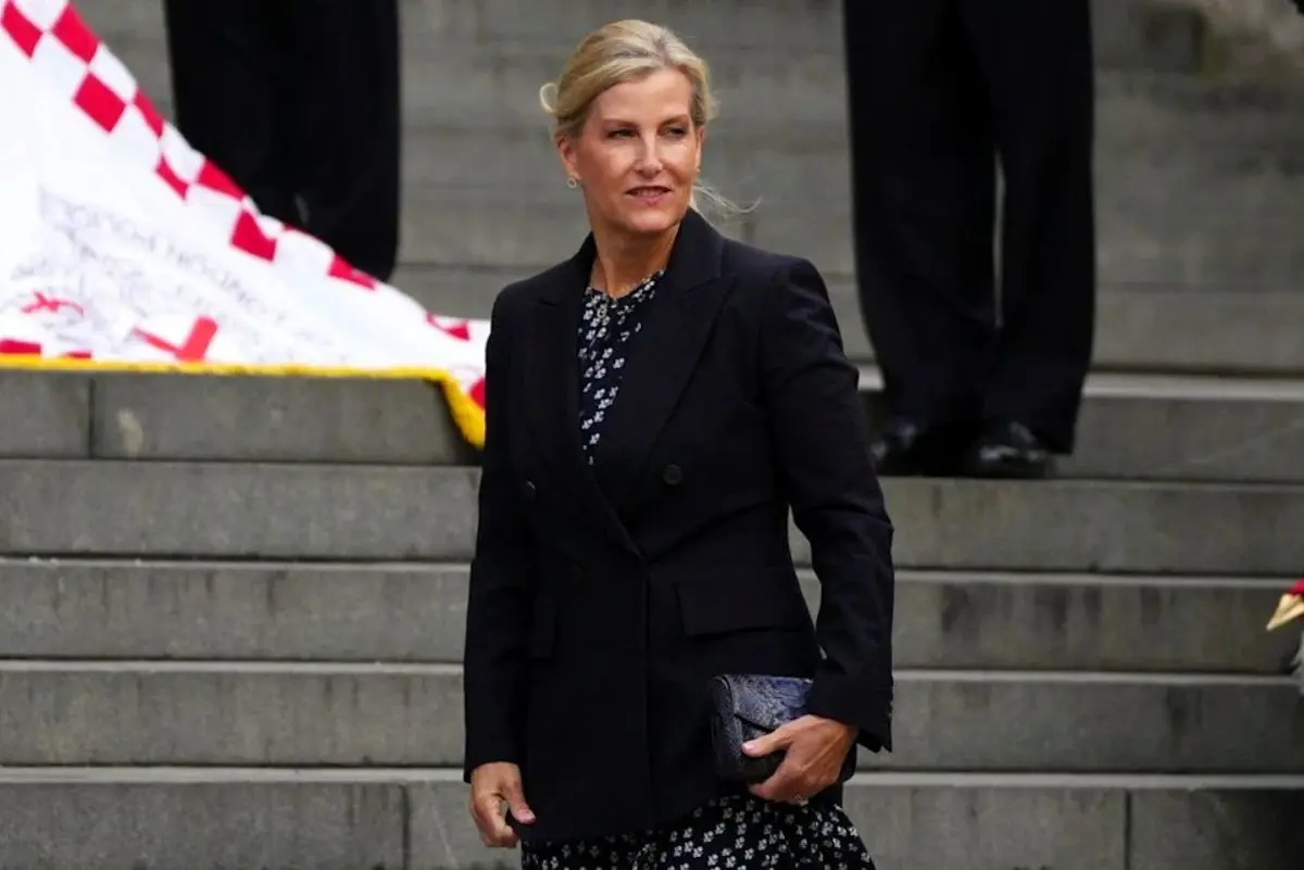 عروس خانواده سلطنتی یک بازنشسته را کشت!