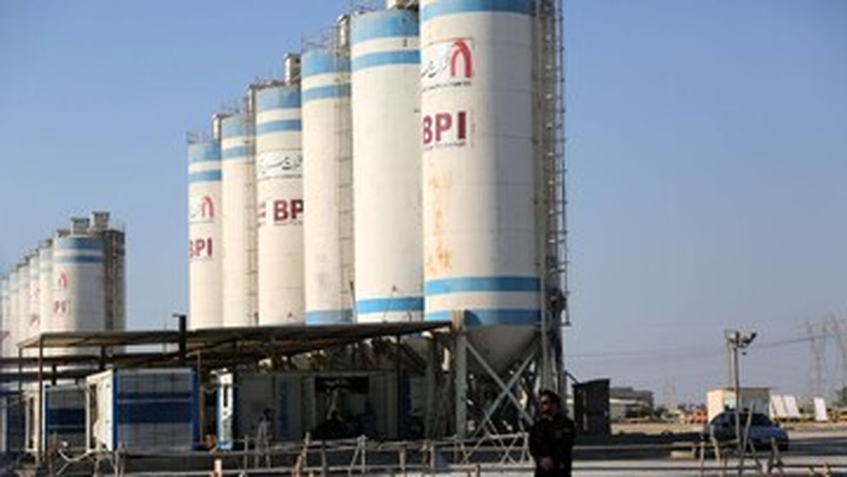 چرا با اینکه ۲۰ سال است انرژی هستهای داریم، از برقش نمیتوانیم استفاده کنیم؟