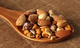 چکار کنیم در ایام تعطیلات نوروز چاق نشویم؟
