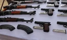 ۱۰۸ قبضه سلاح جنگی در مرز‌های کرمانشاه کشف شد