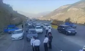 تردد خودروها از جاده چالوس به کرج ممنوع شد


