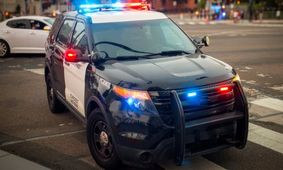 چرا خودروهای پلیس زرهی نیستند؟