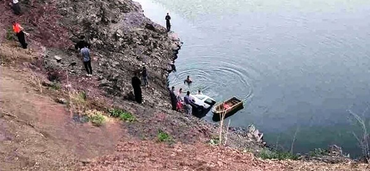سقوط خودرو سواری به درون سد/ گم شدن جسم بی جان زن و کودک خردسال در آب