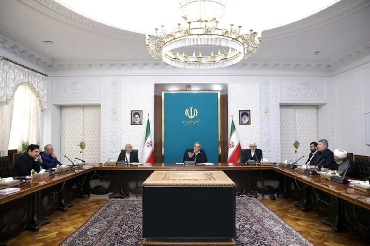 پزشکیان: ظرفیت برطرف کردن تمام مشکلات در کشور وجود دارد/ قاطعانه در مسیر مبارزه با رانت، فساد و تبعیض گام برمی‌داریم