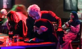 رستوران وحشت عربستان با پیشخدمت‌ های زامبی‌/ ویدئو