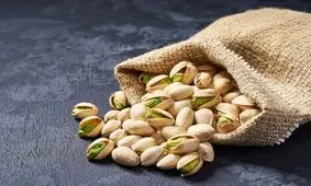 کانادا برای پسته ایران حرف و حدیث ساخت!