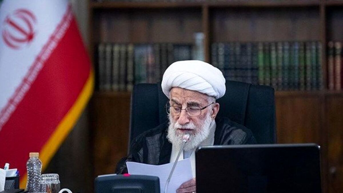 آیتالله جنتی در دبیری شورای نگهبان ابقا شد