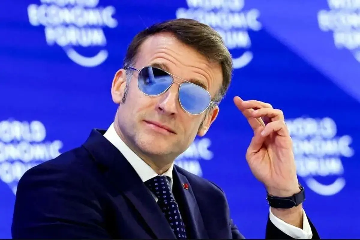 چرا امانوئل مکرون در داووس عینک آفتابی زده است؟
