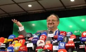 شریعتمداری به نفع هیچ نامزدی کناره گیری نکرده است