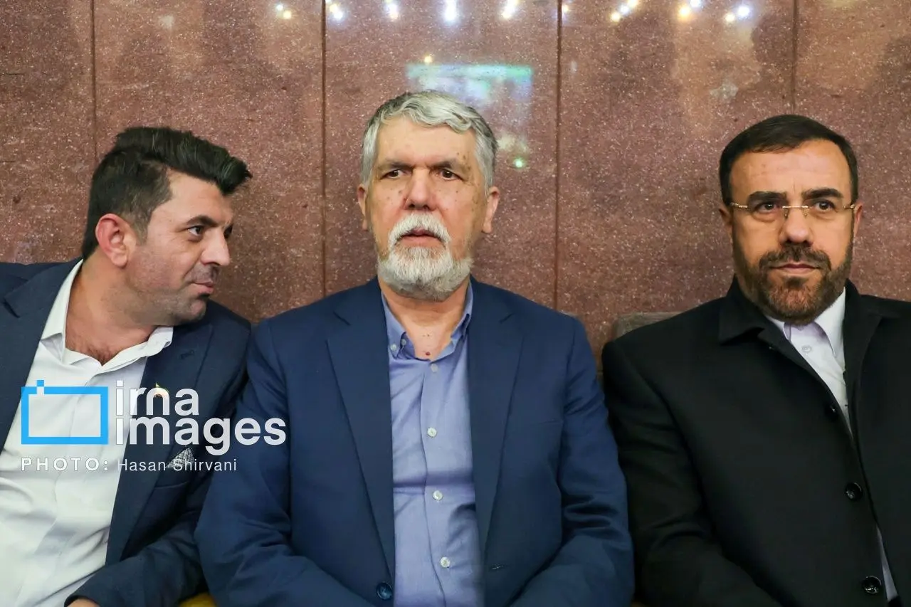 تصاویر: مجلس ترحیم اشرف بروجردی