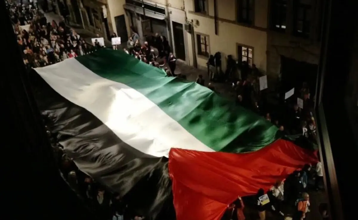 درگیری پلیس ایتالیا با حامیان فلسطین/ هواداران ایتالیایی هنگام پخش سرود اسرائیل، هو کردند/ ویدئو

