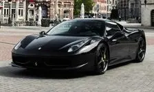 اسامی ۱۰ سلبریتی در لیست سیاه فراری