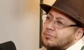 سفر به تاریخ؛ «مازیار (شهره) لرستانی» در کنار «بِن کامل» در پشت صحنه مختارنامه؛ دهۀ 80/ عکس

