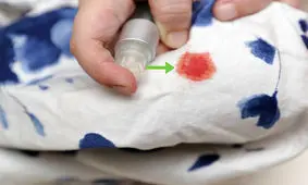 شستشوی لکه خون خشک شده از سطوح مختلف